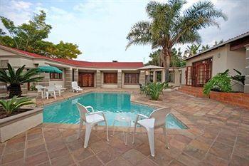 354 On York Avenue Hotel Randburg Esterno foto